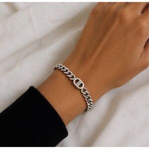 Luxury Boutique Silver Tone Chain Link Statement Bracelet Fashion Jewelry NWOT